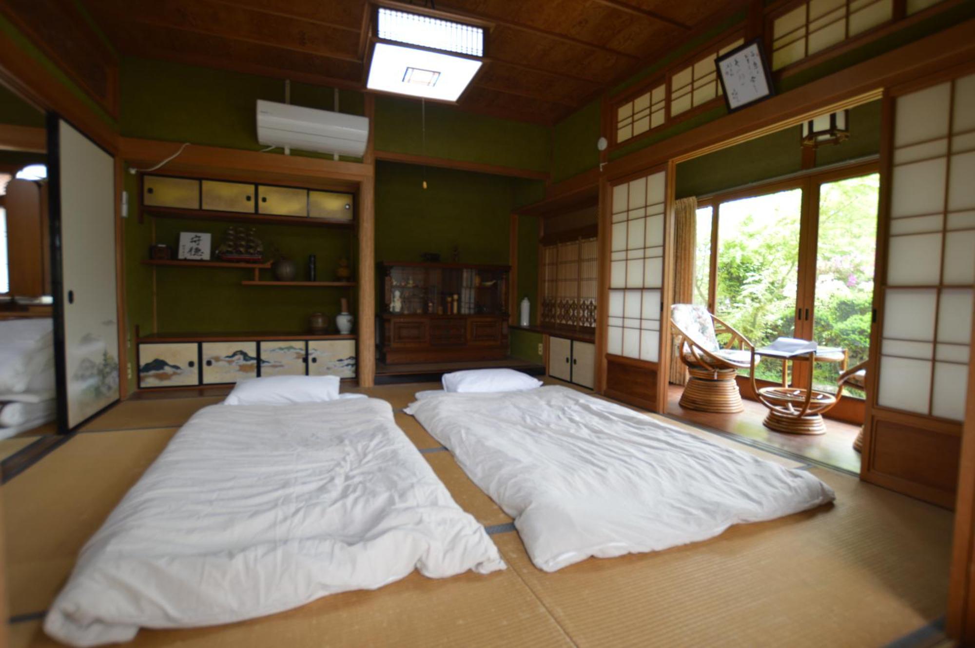 Guest House Ilonggo Tsu Extérieur photo