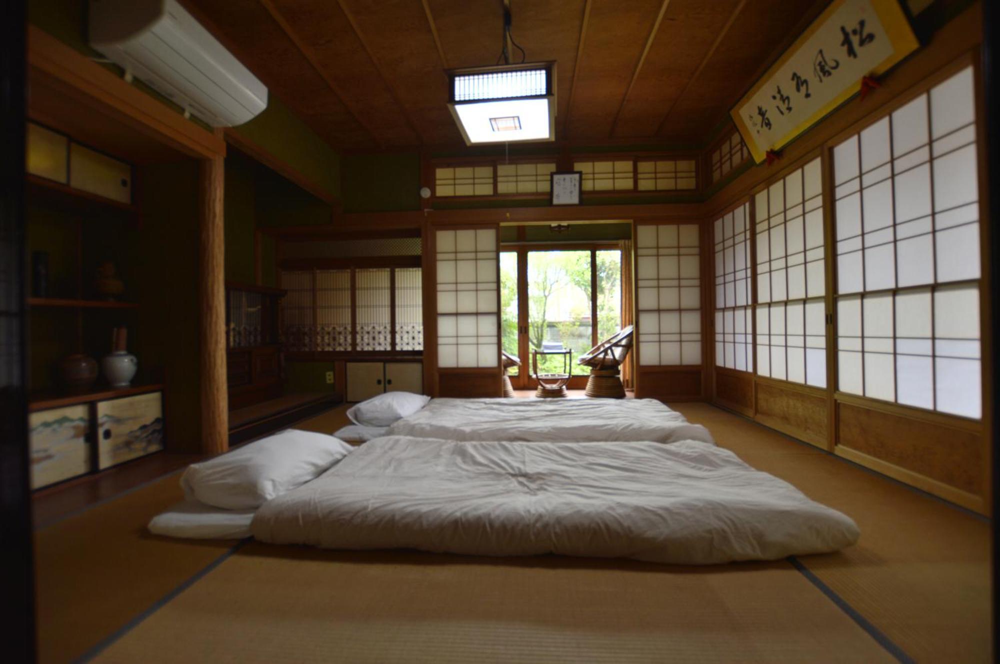 Guest House Ilonggo Tsu Extérieur photo